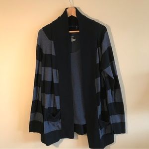 Gap open front blue/navy striped cardigan, size large